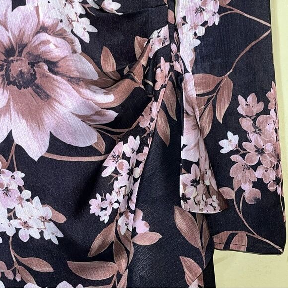 WAYF / Floral - Picture 4 of 10